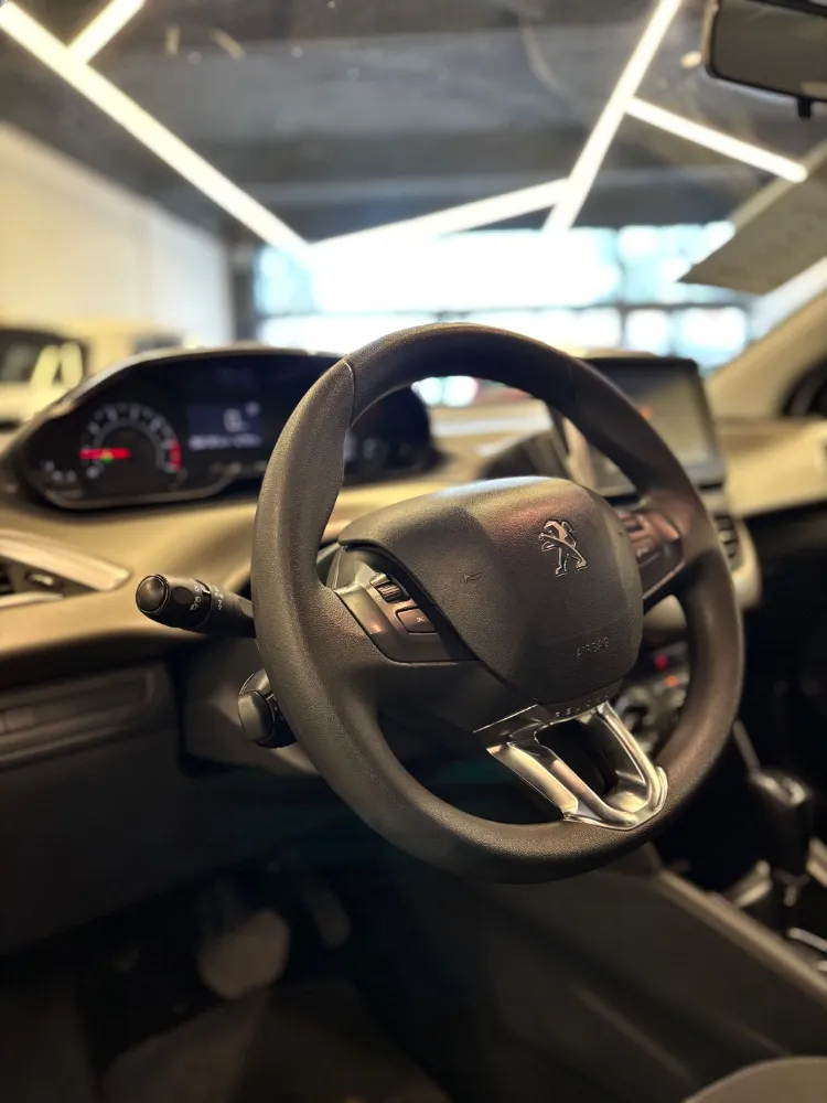 Peugeot 2008 Allure — foto 2