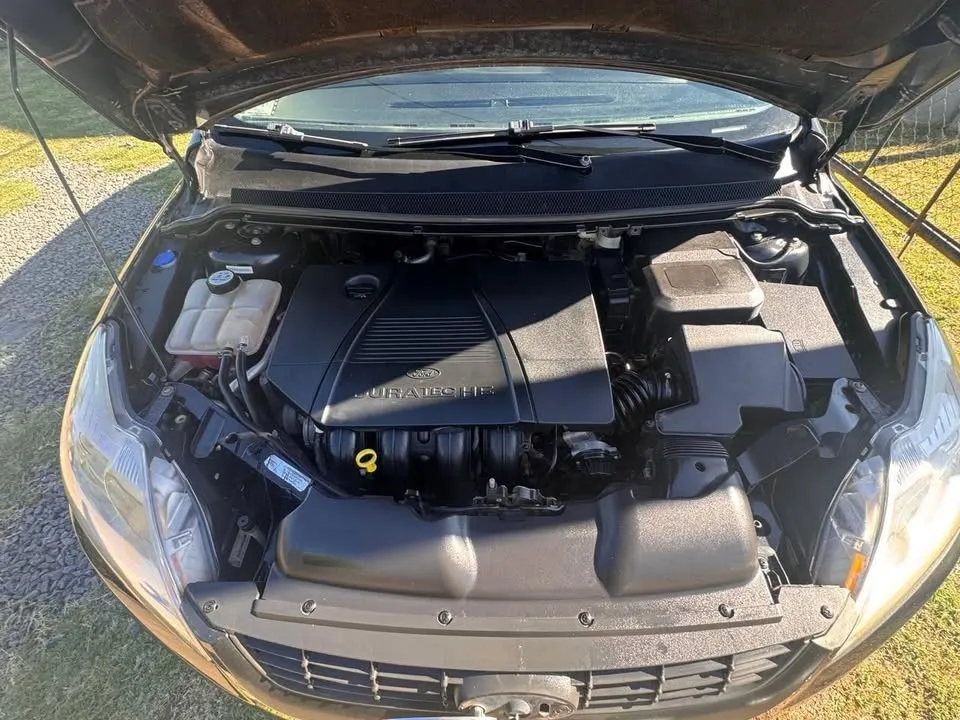 Ford FOCUS 4P 1,6 Trend Exe — foto 3
