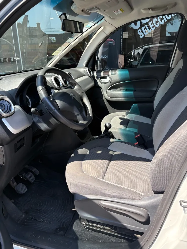 Citroën C3 Aircross 115 Feel — foto 14