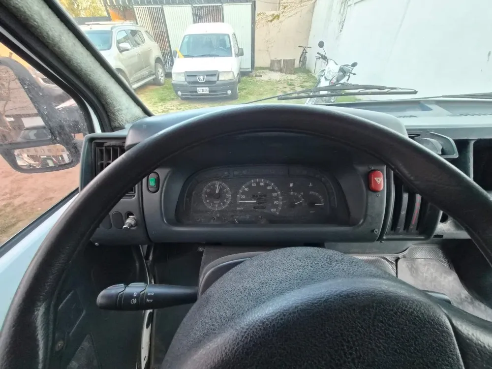 Renault Trafic  Furgón  — foto 17