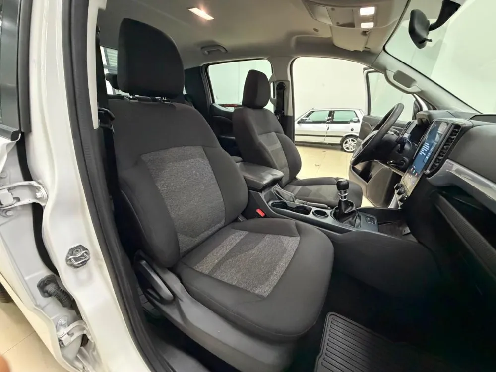 Ford Ranger XLS — foto 10