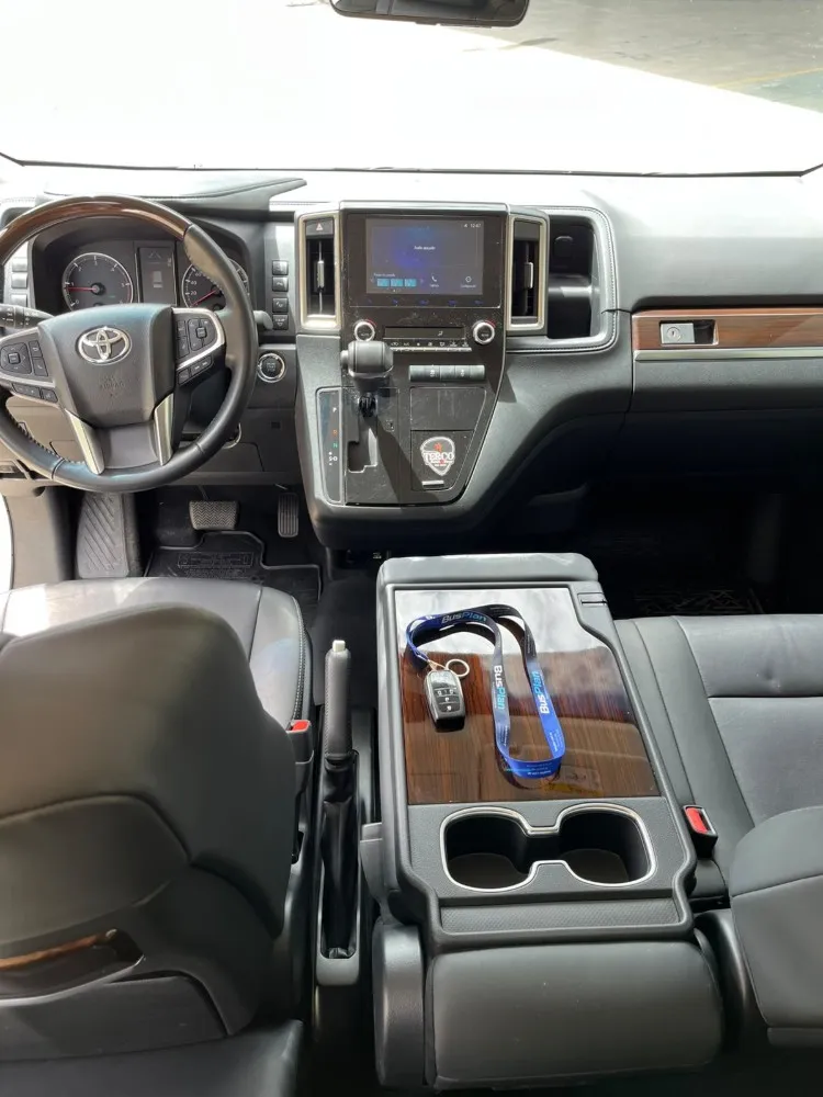Toyota HIACE WAGON 2.8 TDI 6AT 10A — foto 10