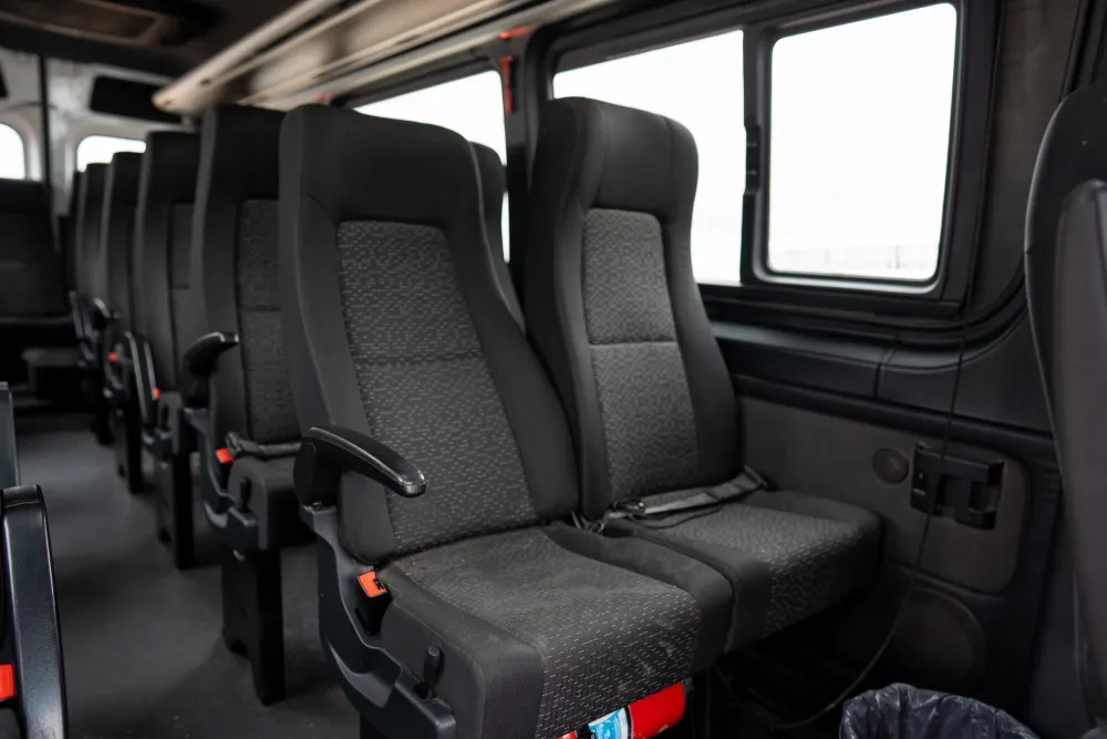 Mercedes-Benz Sprinter 517 Cdi — foto 9