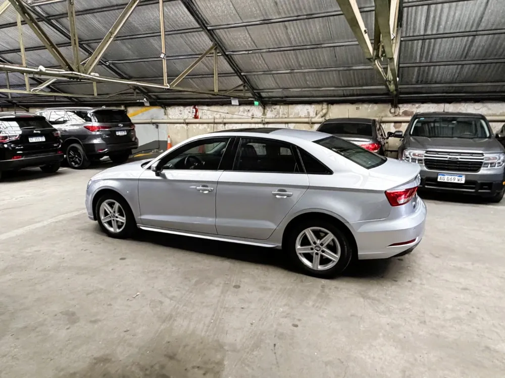 Audi A3 4P 1,4 Tfsi S-Tronic — foto 6