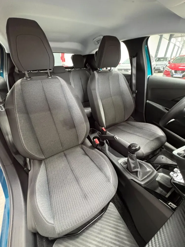 Peugeot 208 1.6 Allure Mt — foto 10