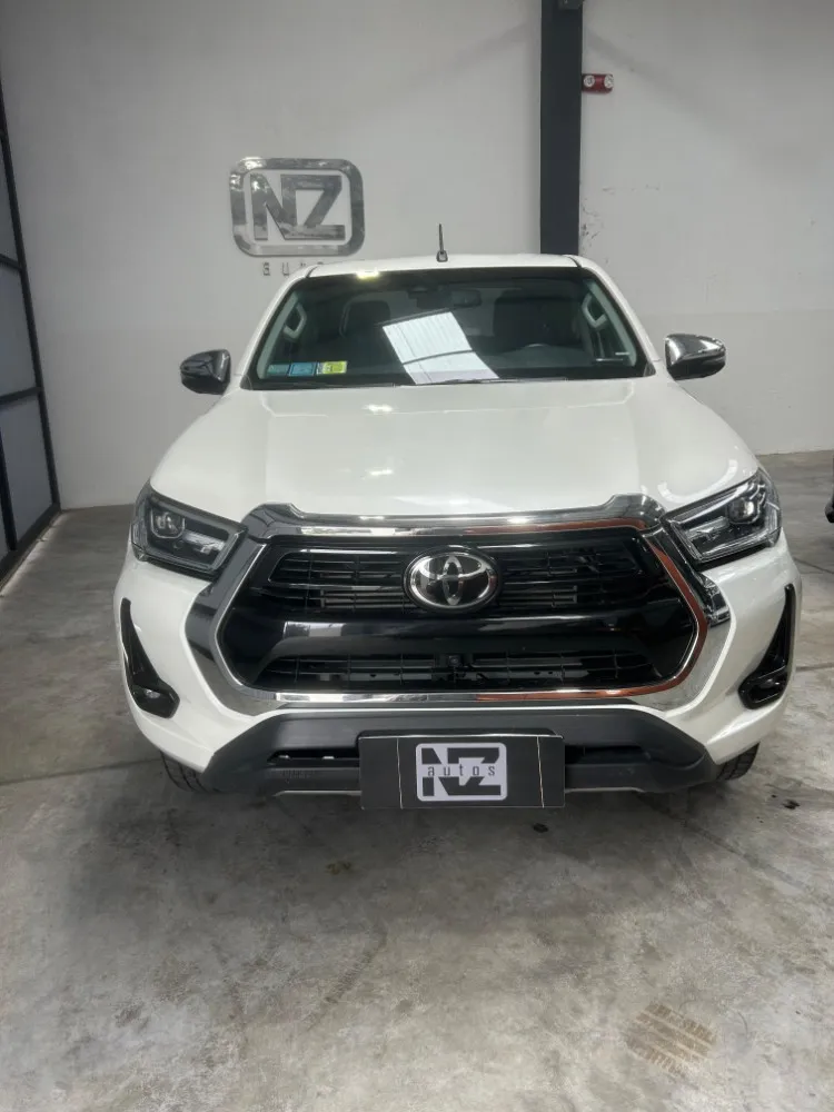 Toyota Hilux 2.8 Srx At Tdi dc 4x4 — foto 3