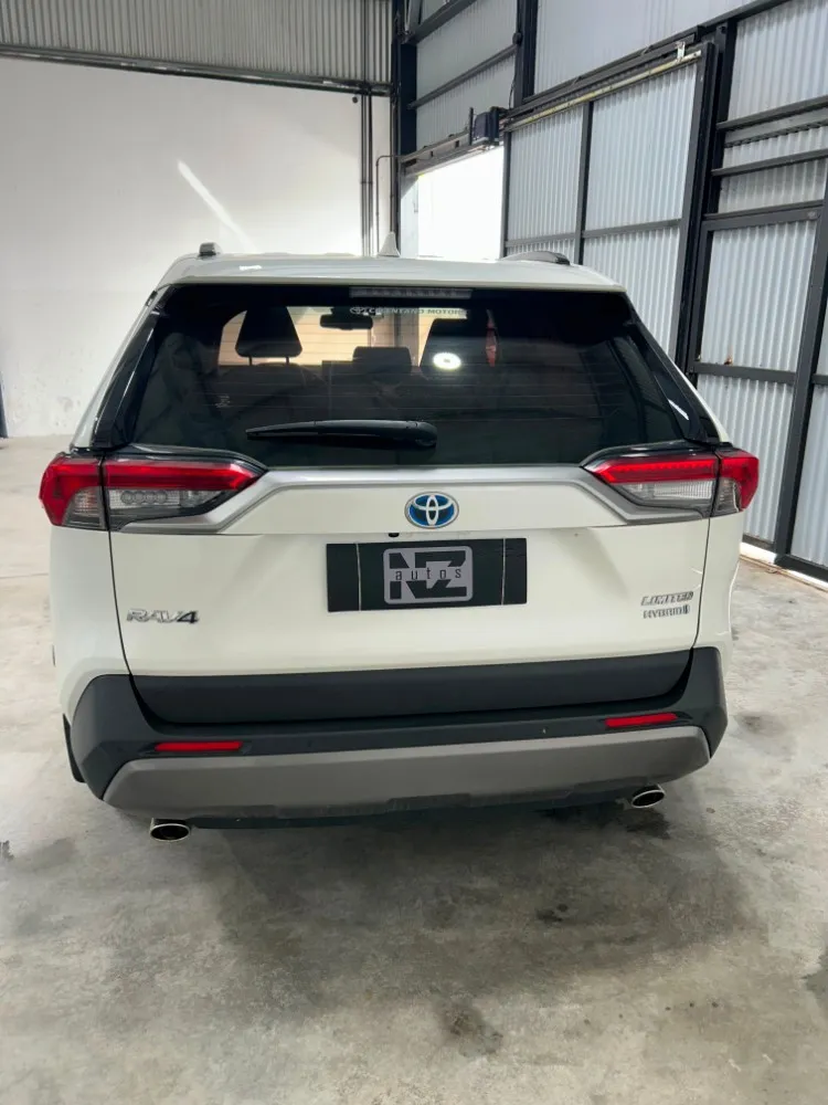 Toyota RAV4 2.5 Hybrid Ltd 4x4 — foto 6