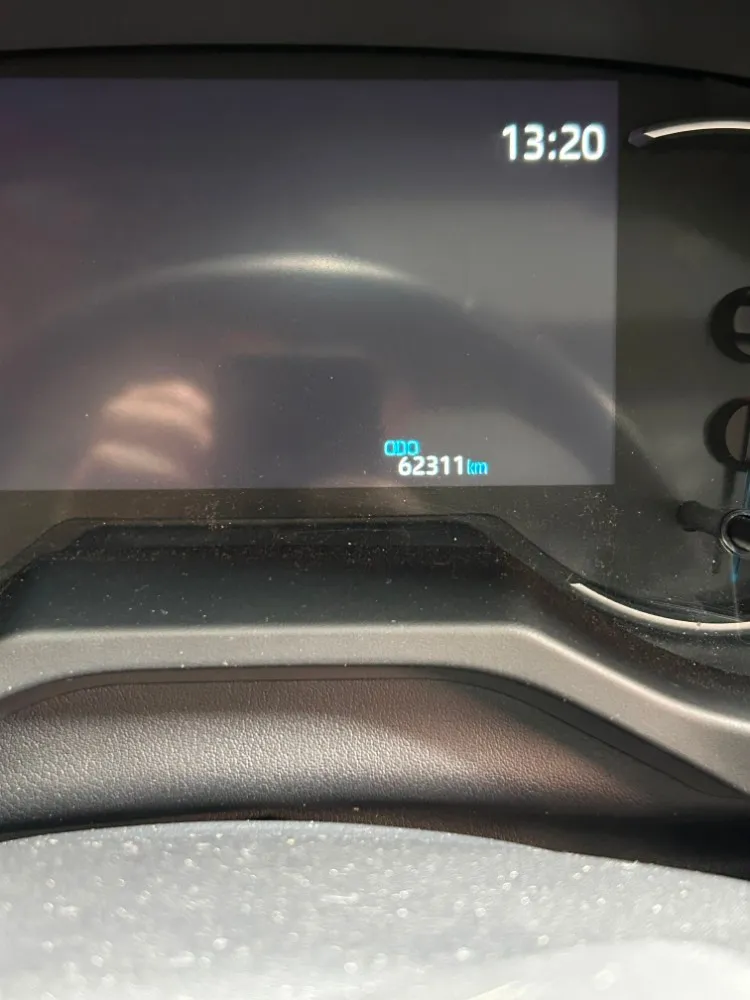 Toyota RAV4 2.5 Hybrid Ltd 4x4 — foto 12