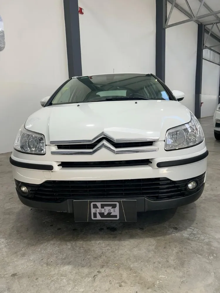 Citroën C4 2.0 16v Exclusive — foto 3