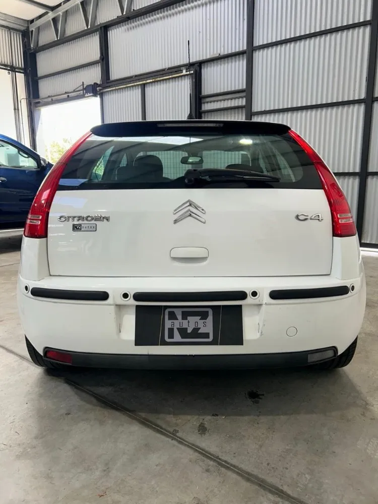 Citroën C4 2.0 16v Exclusive — foto 8