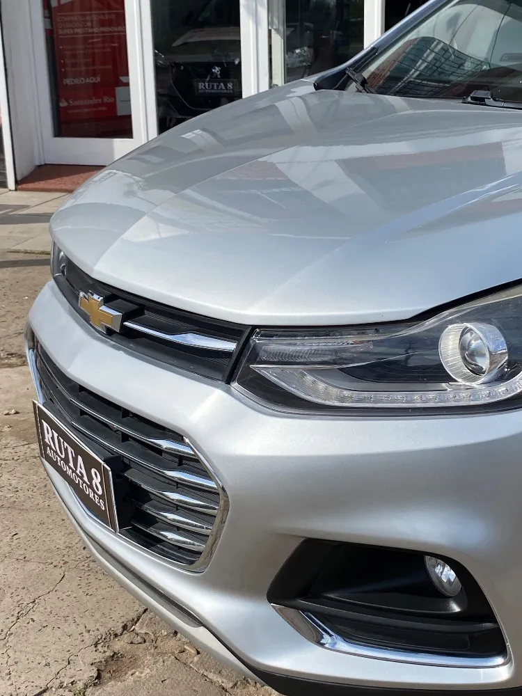 Chevrolet TRACKER 1.8 4X4 LTZ AUT. PREMIER L/17 — foto 3