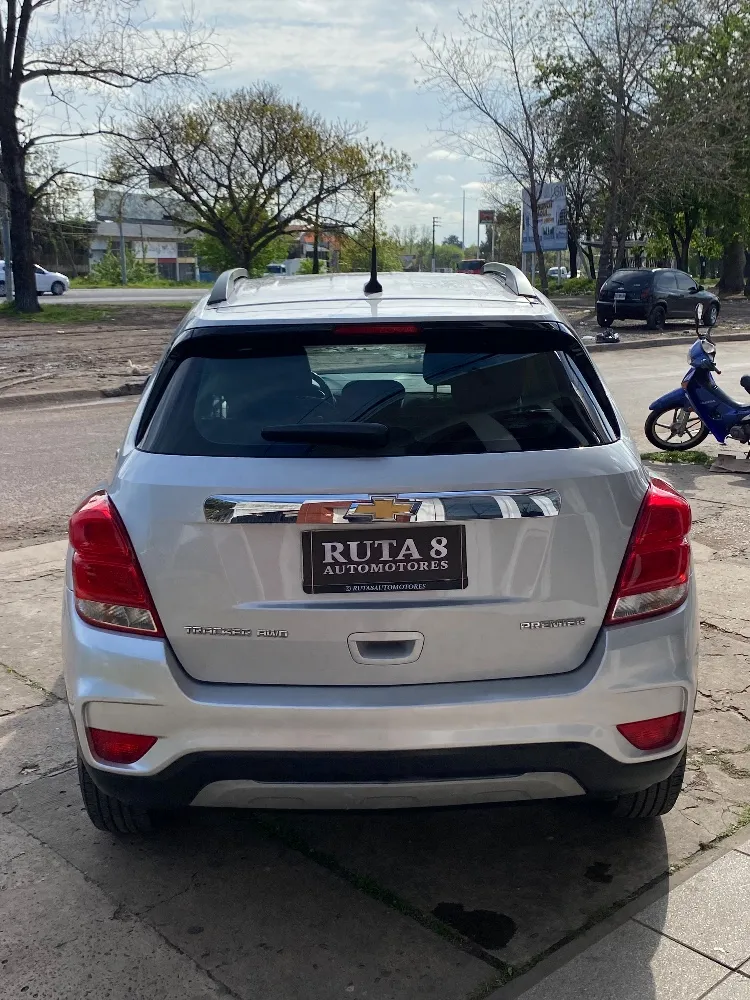 Chevrolet TRACKER 1.8 4X4 LTZ AUT. PREMIER L/17 — foto 5