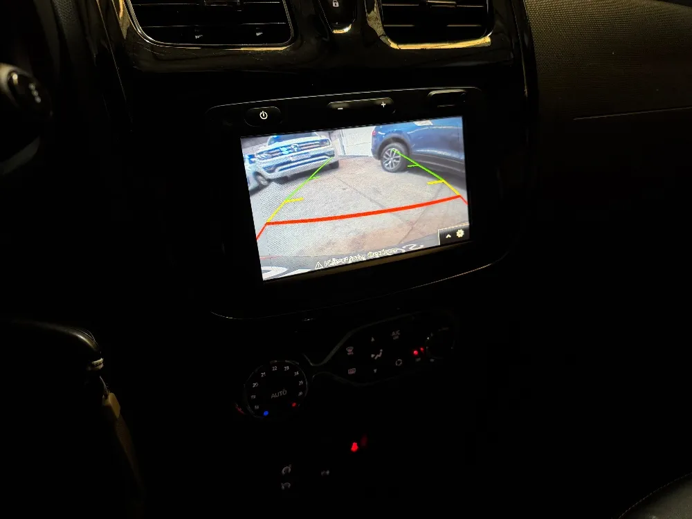 Renault SANDERO STEPWAY 5P 1,6 16V Intens CVT — foto 8