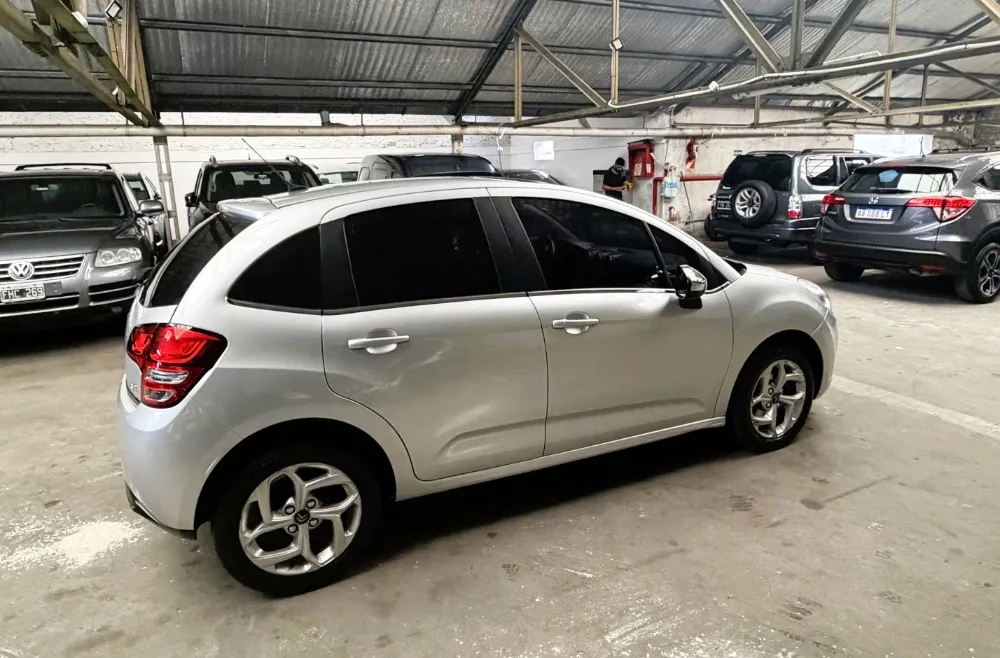Citroën C3 VTI 115 AT6 SHINE AM18 — foto 4