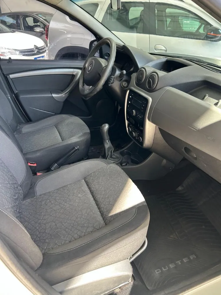 Renault Duster 1.6 Confort Plus 4x2 — foto 8