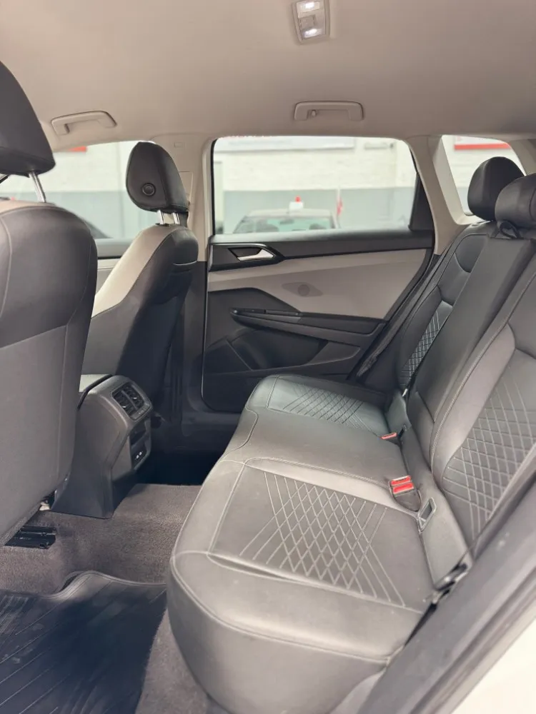 Volkswagen Taos Comfortline — foto 3