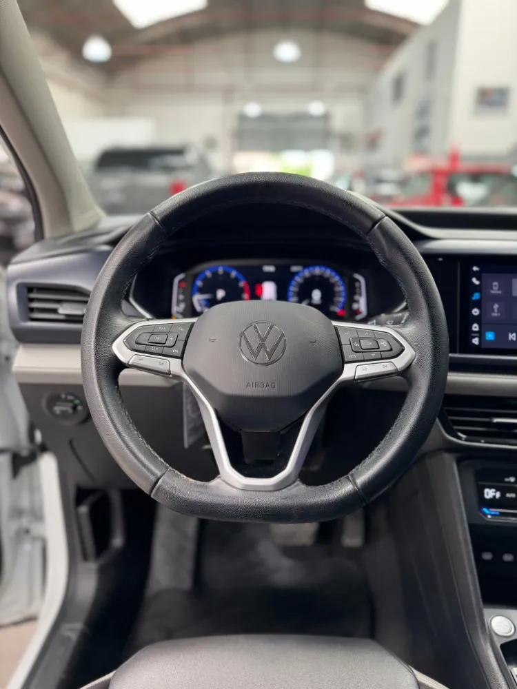 Volkswagen Taos Comfortline — foto 4