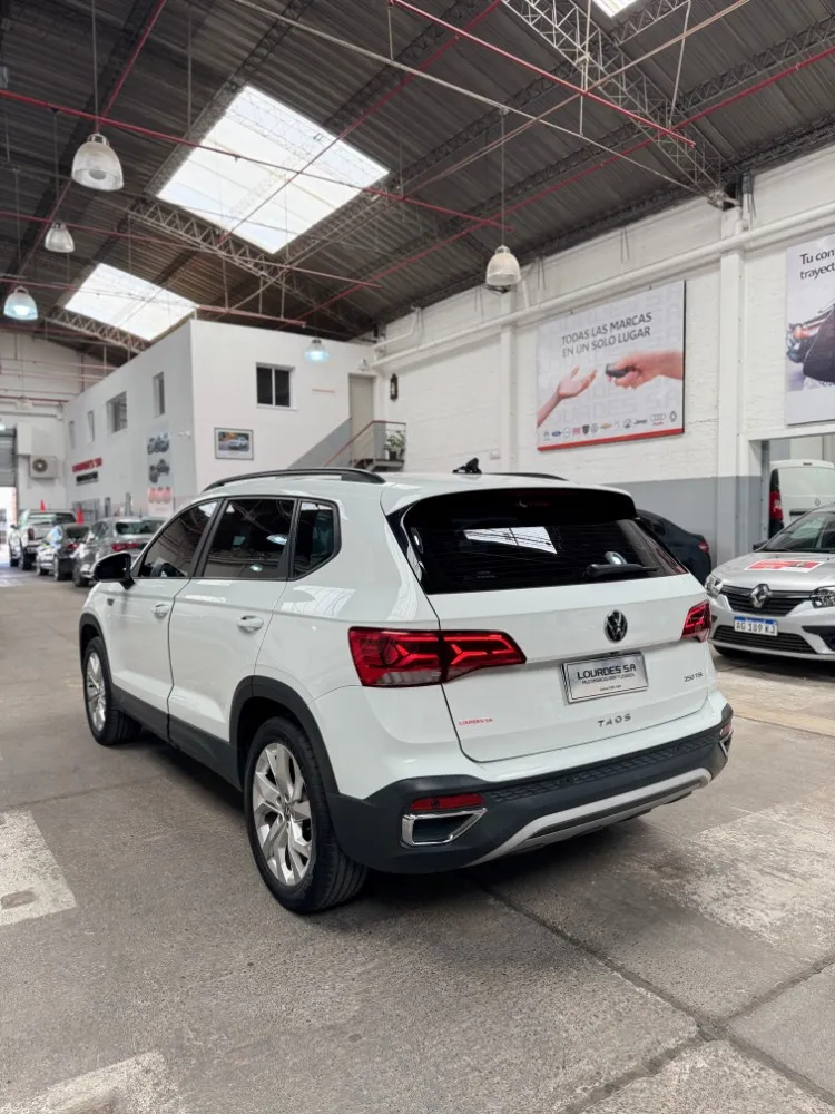 Volkswagen Taos Comfortline — foto 5