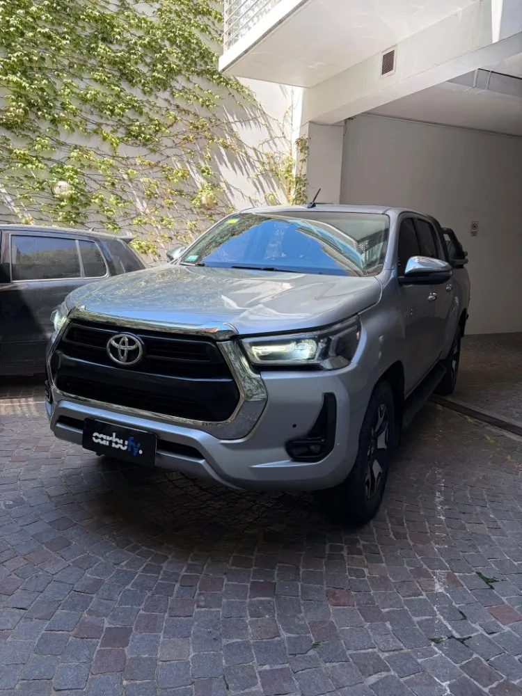 Toyota Hilux Pick Up SRX 4x4 D/c 2.8 TDI 6 M/T manual — foto 2