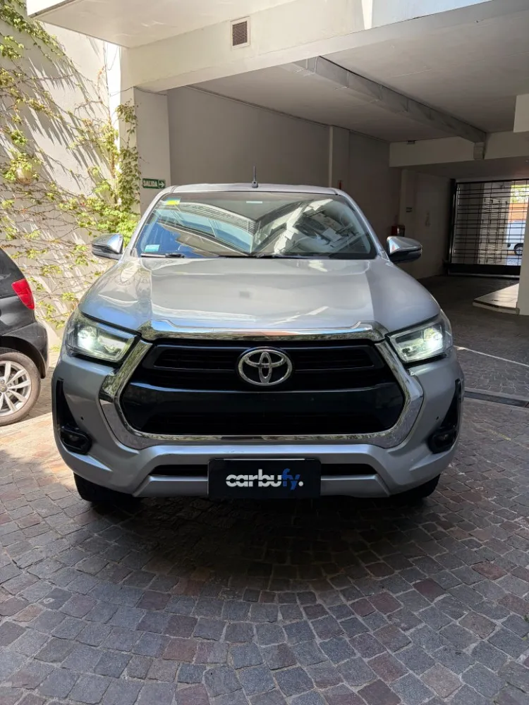 Toyota Hilux Pick Up SRX 4x4 D/c 2.8 TDI 6 M/T manual — foto 3