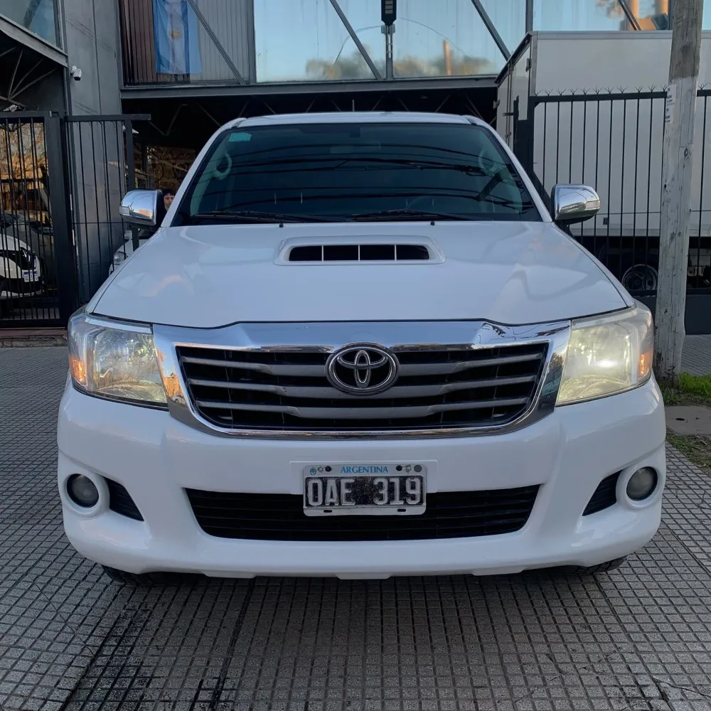 Toyota HILUX PICK - UP SRV 4X4 3.0 TDI AT — foto 2