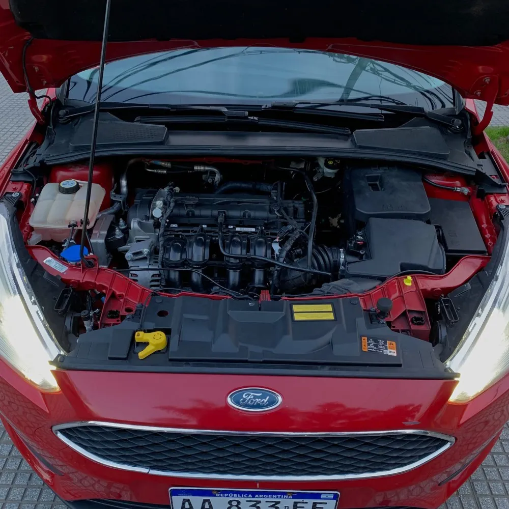 Ford FOCUS S 1.6 5P — foto 16
