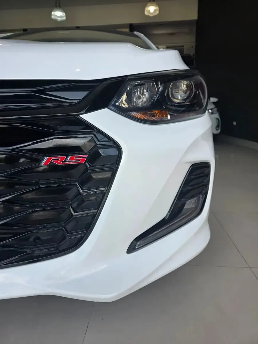 Chevrolet Onix RS — foto 3
