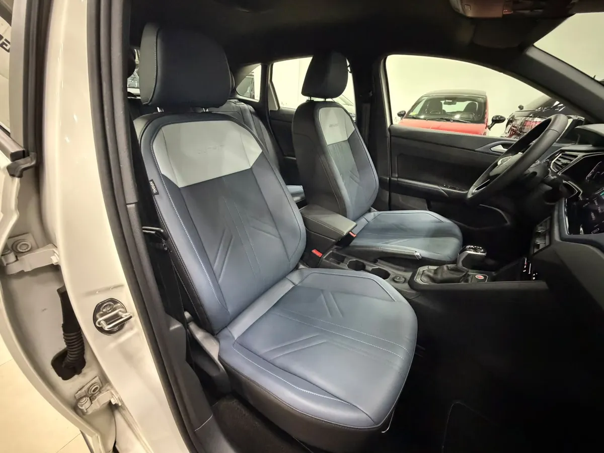 Volkswagen Nivus 5P 1,0 TSI 200 6AT Outfit — foto 11