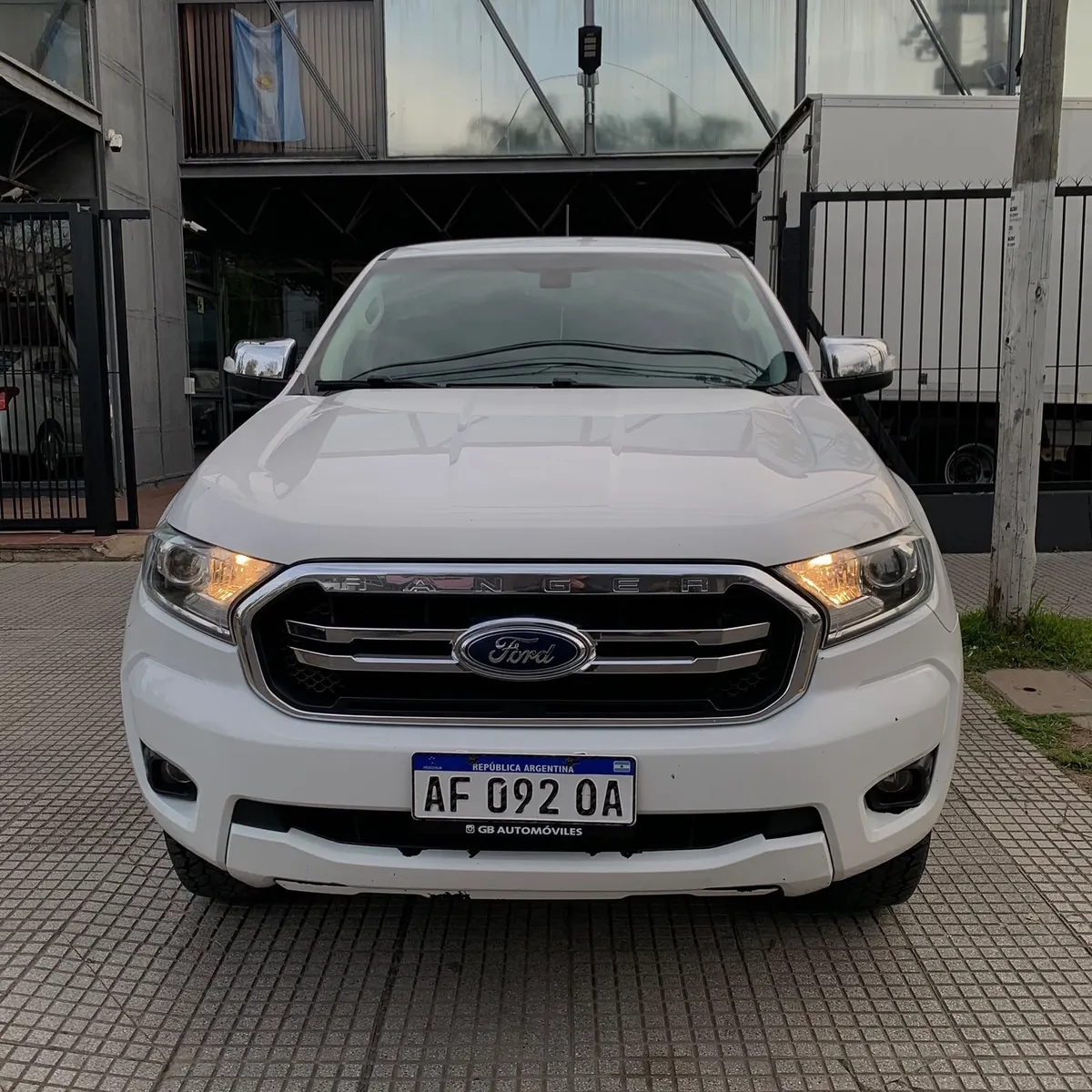 Ford RANGER PICK - UP 3.2 XLT 4X2 AT — foto 2