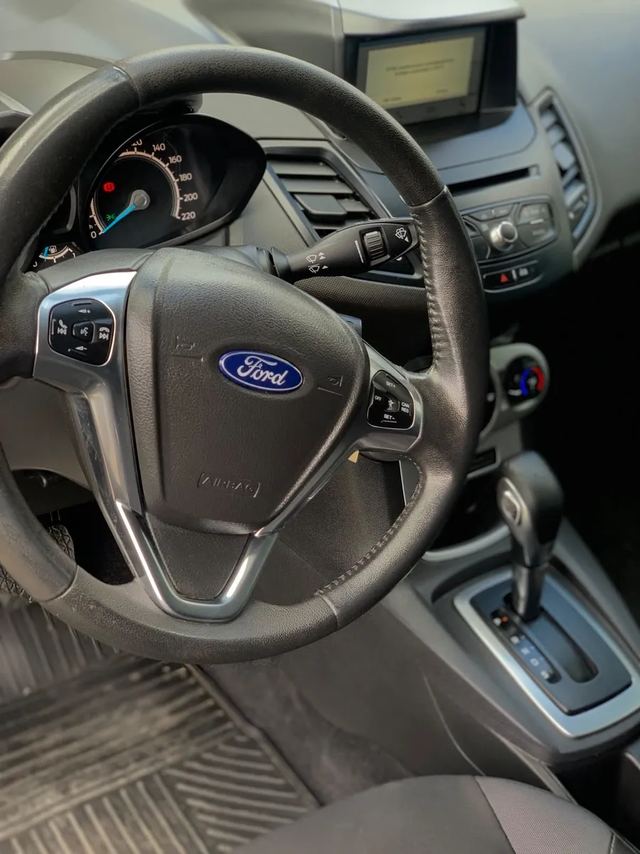 Ford FIESTA 1.6 SE Automatico — foto 12