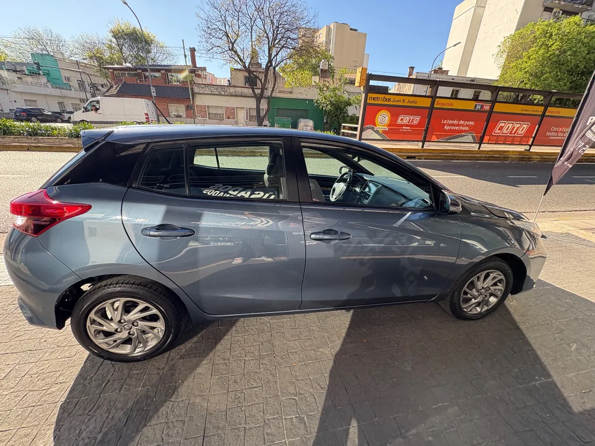 Toyota Yaris 1.5 XLS — foto 8