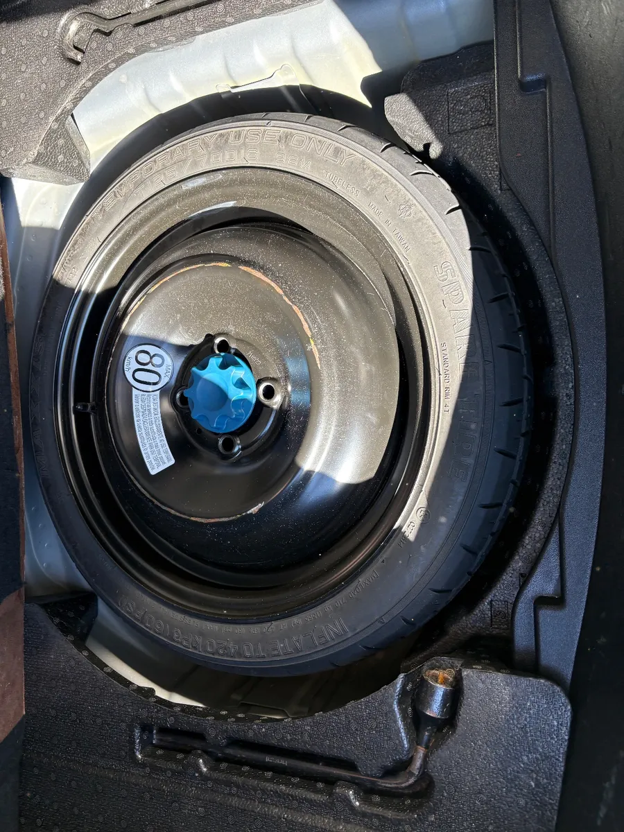 Toyota Yaris 1.5 XLS — foto 14