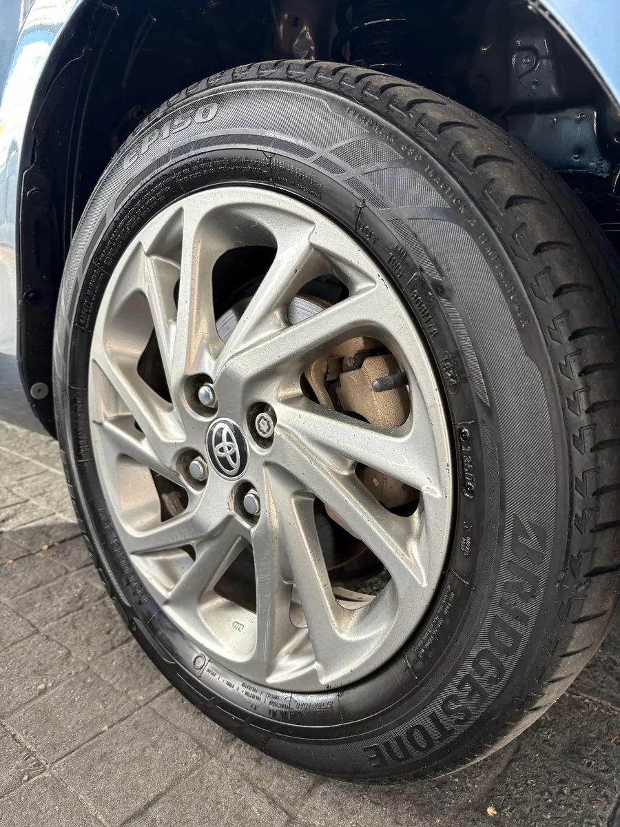 Toyota Yaris 1.5 XLS — foto 16