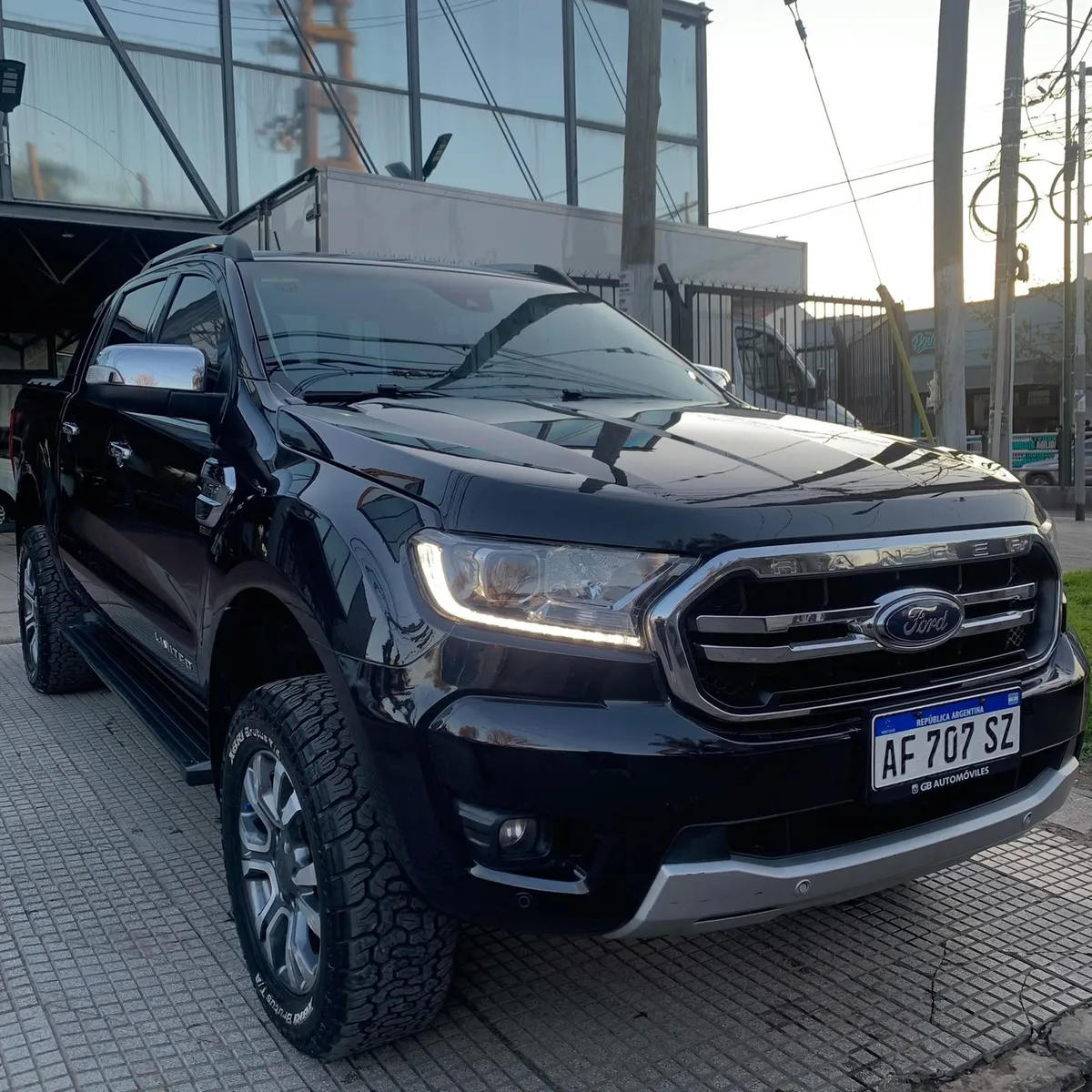 Ford RANGER PICK - UP LIMITED 3.2 4X4 AT — foto 3
