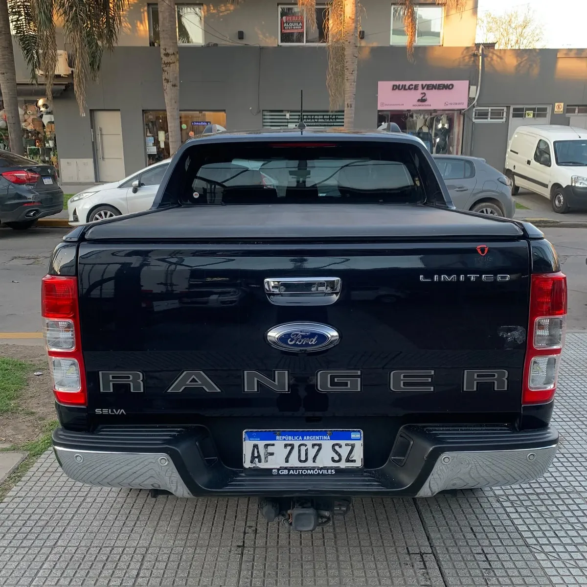 Ford RANGER PICK - UP LIMITED 3.2 4X4 AT — foto 5