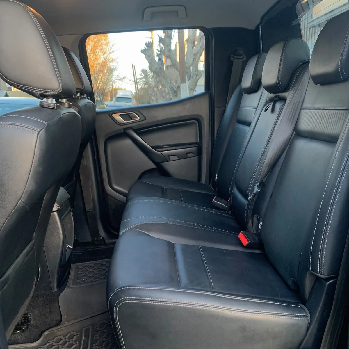 Ford RANGER PICK - UP LIMITED 3.2 4X4 AT — foto 11