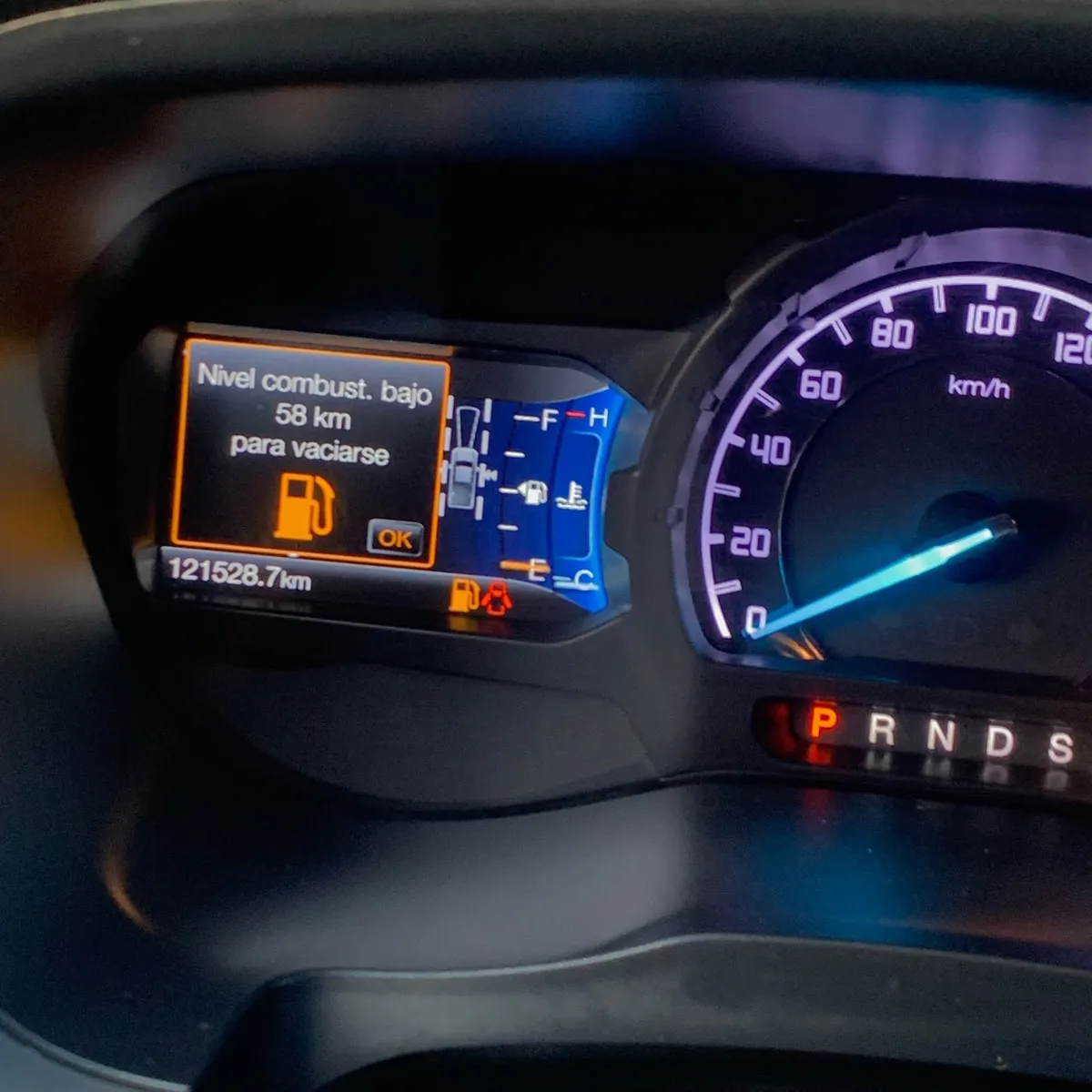 Ford RANGER PICK - UP LIMITED 3.2 4X4 AT — foto 14