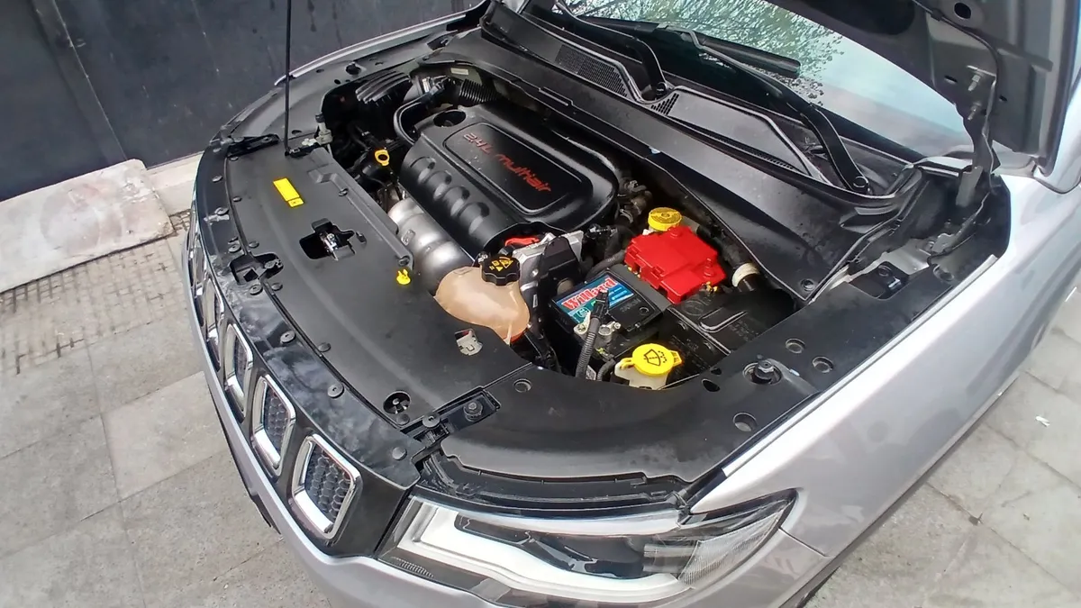 Jeep COMPASS 5P 2,4 6AT Sport 4X2 Fwd 2019 — foto 13