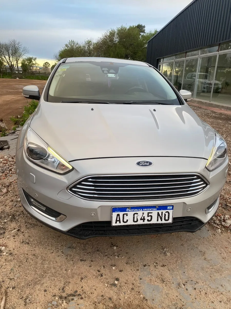 Ford focus titanium 2.0 at — foto 5