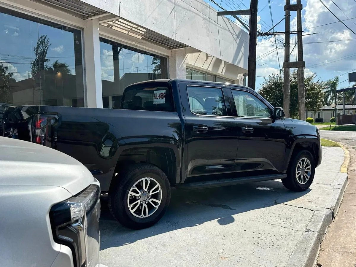 JMC GRAND AVENUE D/C 2,3 Td 6MT 4X4 Gl — foto 2
