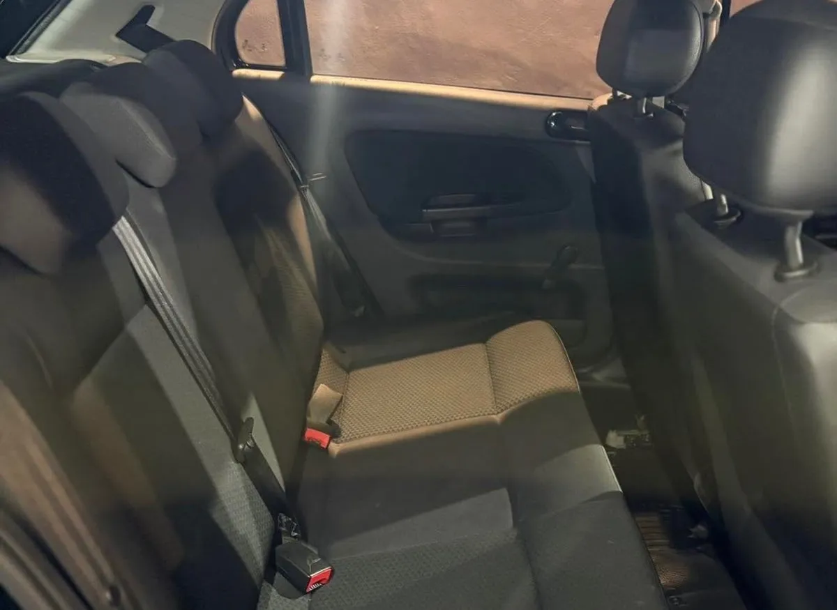 Volkswagen Gol Trend Trendline 1.6 Aut — foto 9