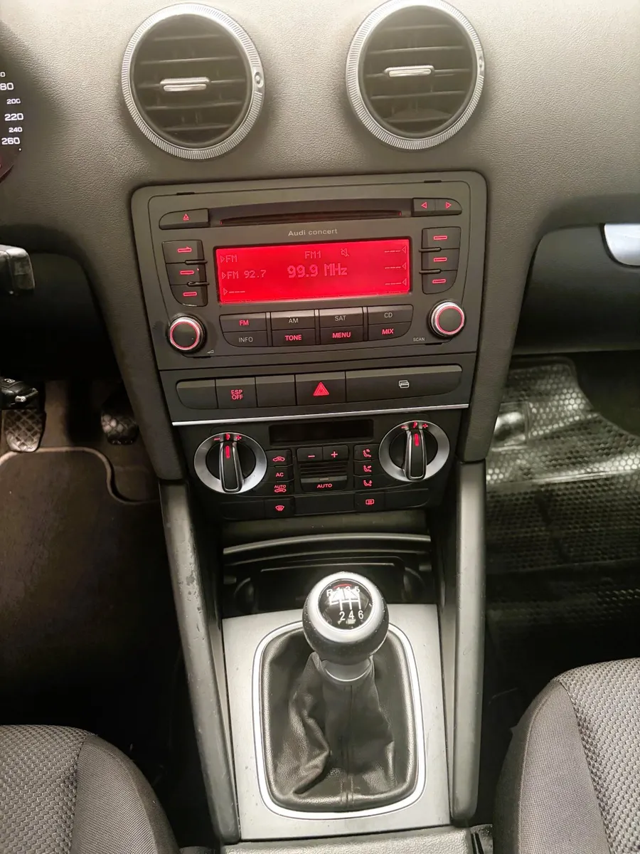 Audi A3 1.9 TDI Sportback 5P — foto 11