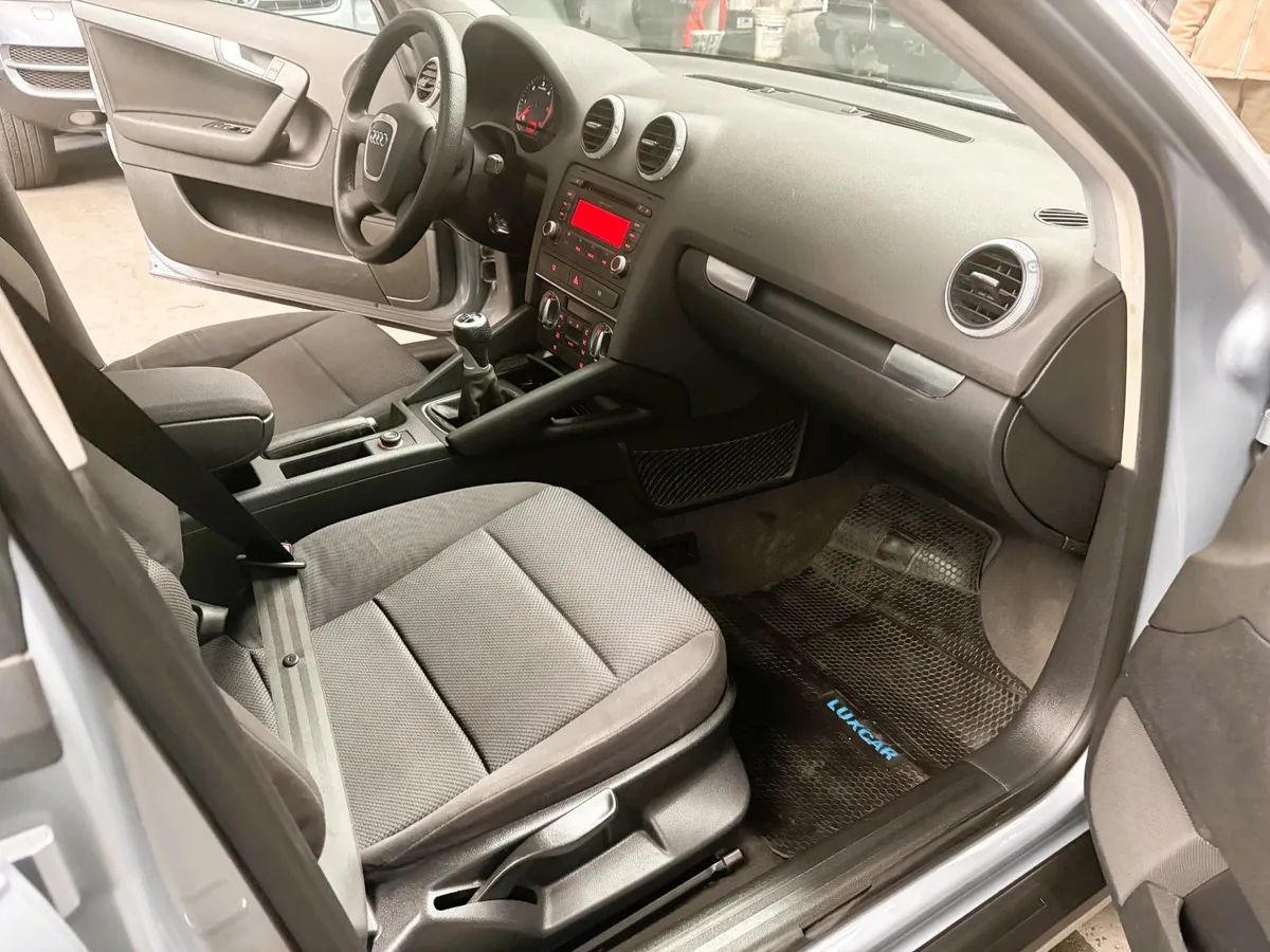 Audi A3 1.9 TDI Sportback 5P — foto 15