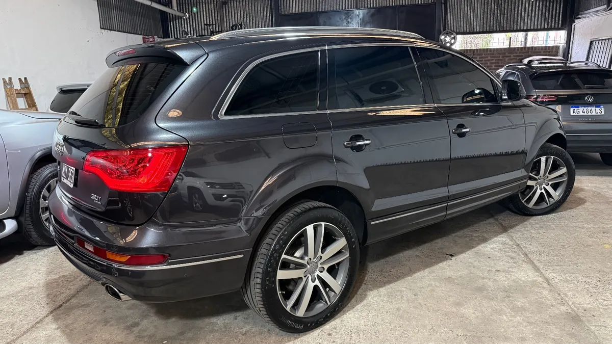 Audi Q7 3.0 V6 TFSI QUATTRO — foto 3