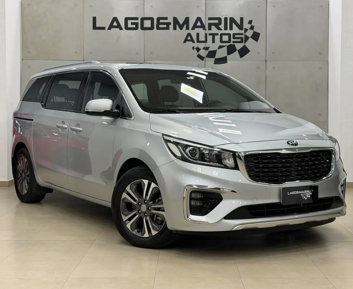Kia Carnival Van 2,2 Crdi 8AT 11p Premium 2019 — foto 3