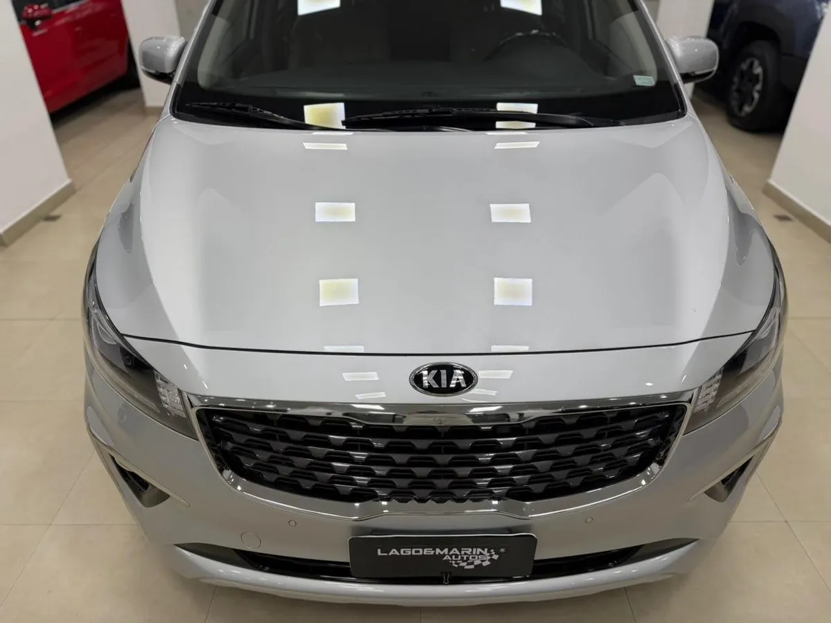 Kia Carnival Van 2,2 Crdi 8AT 11p Premium 2019 — foto 4