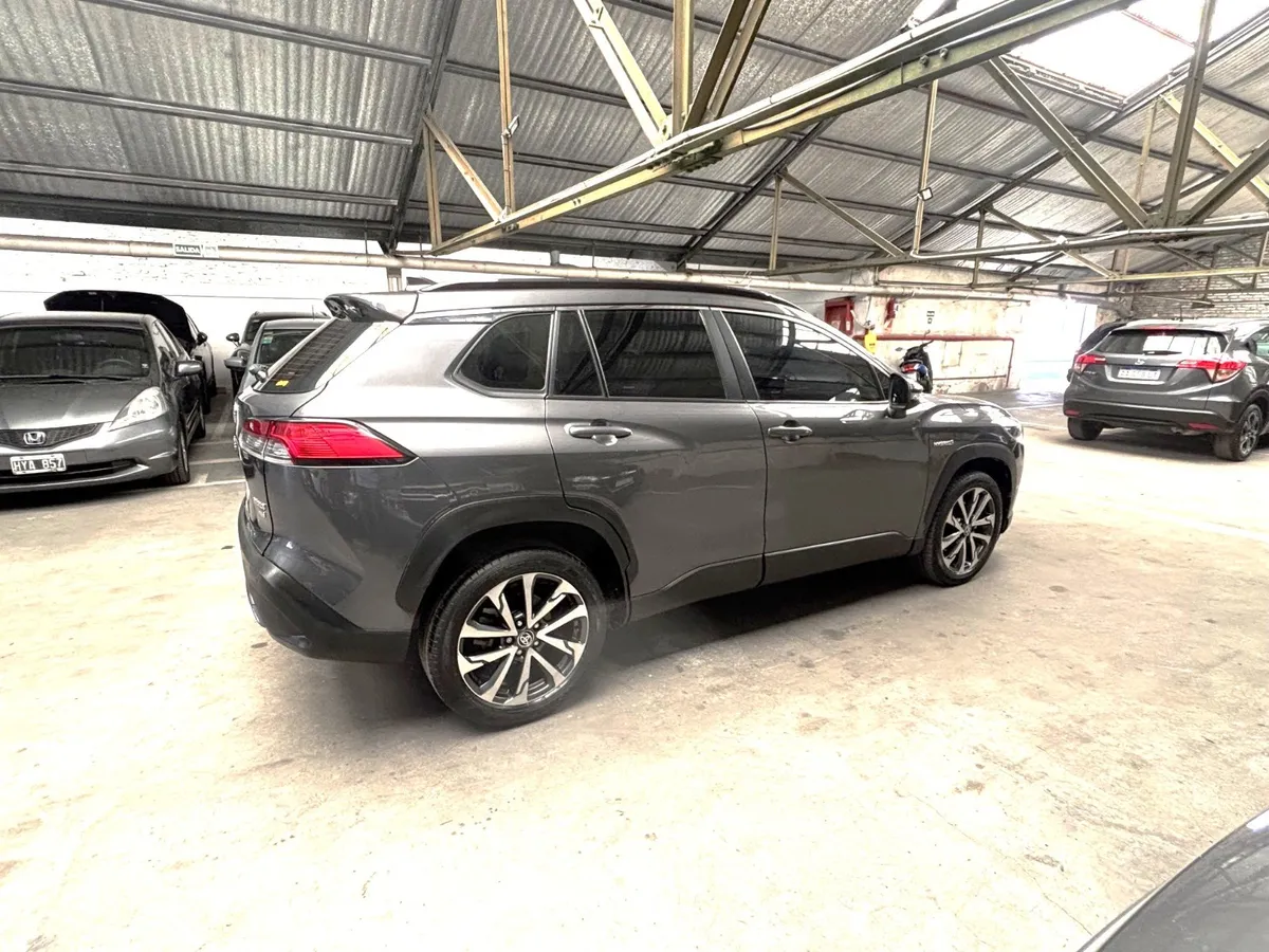 Toyota Corolla Cross SEG HEV 1.8 ECVT — foto 4