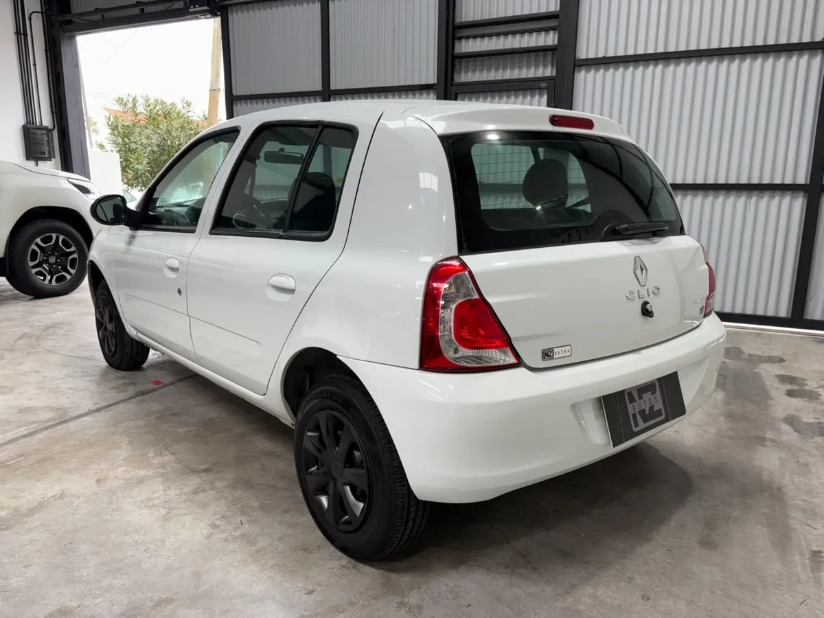 Renault CLIO MIO 1.2 16V Confort Pack Sat — foto 6
