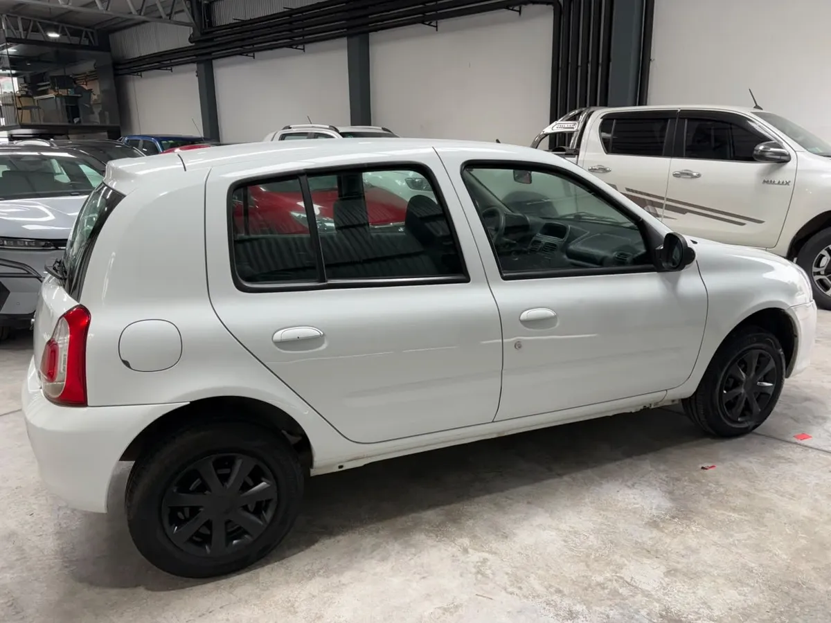 Renault CLIO MIO 1.2 16V Confort Pack Sat — foto 8