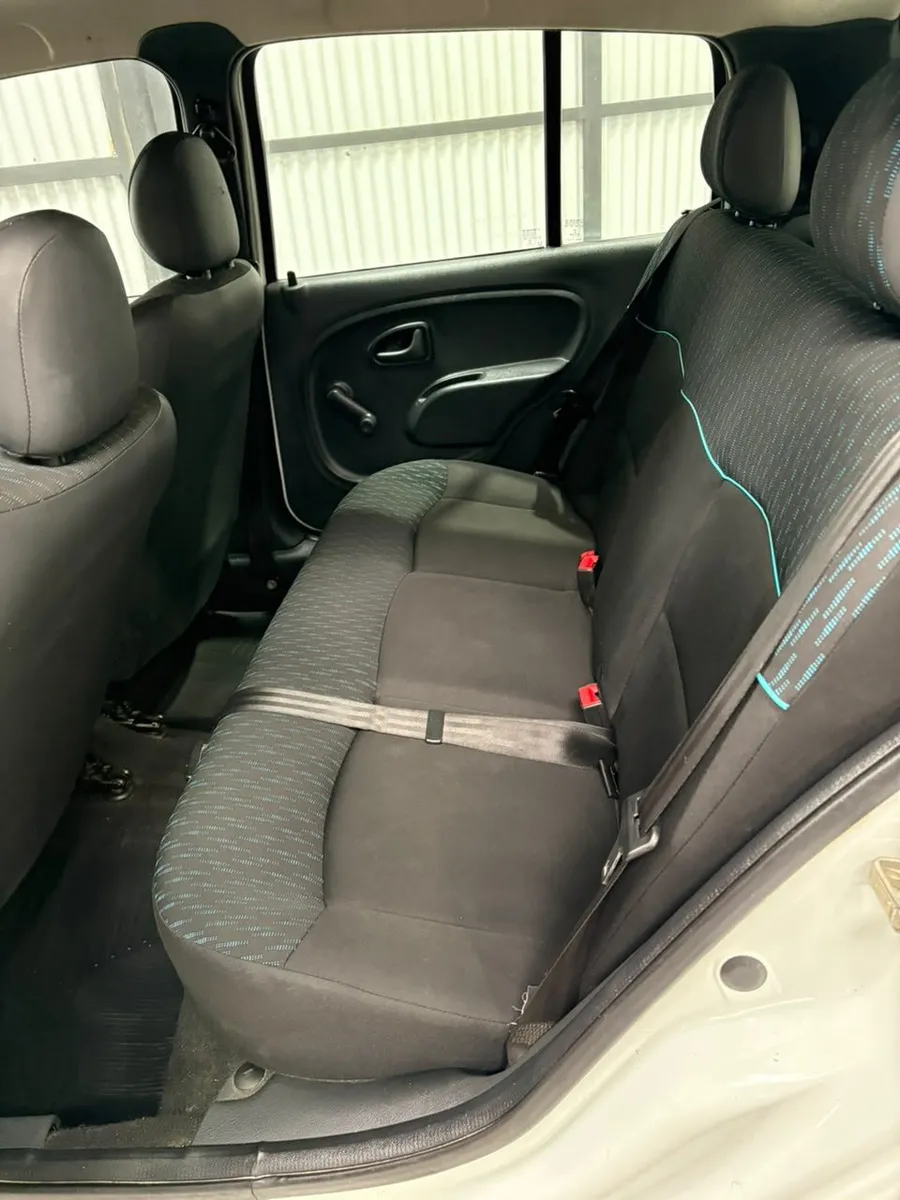 Renault CLIO MIO 1.2 16V Confort Pack Sat — foto 17